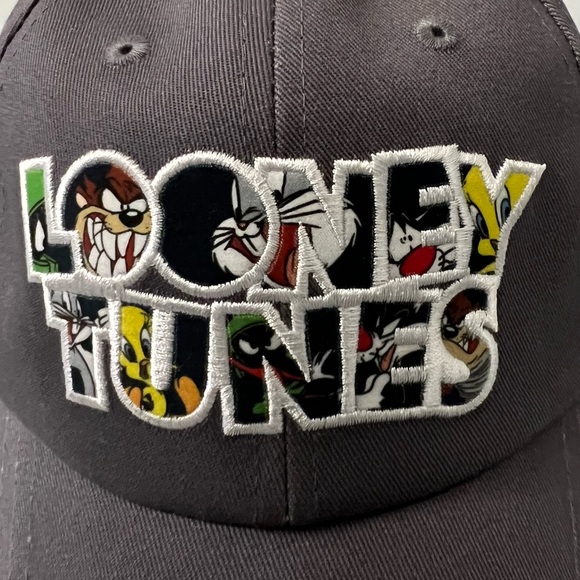 Six Flags - Looney Tunes - Baseball Caps for Men - Picture 2 of 8